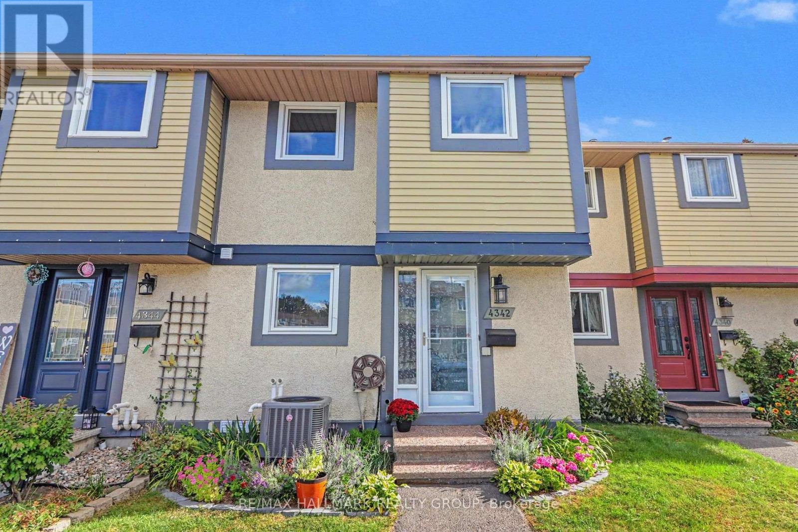 4342 MEADOWVALE LANE, Ottawa, Ontario