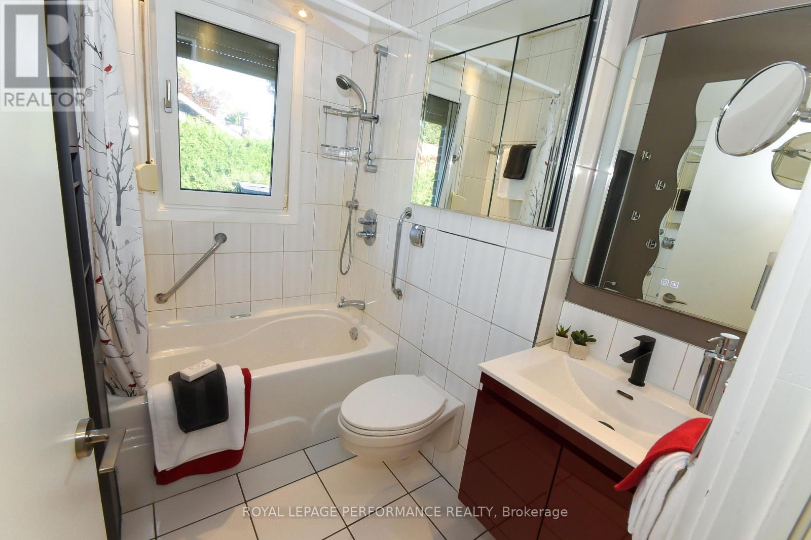 1554 Chomley Crescent, Ottawa, Ontario  K1G 0V8 - Photo 26 - X13814118