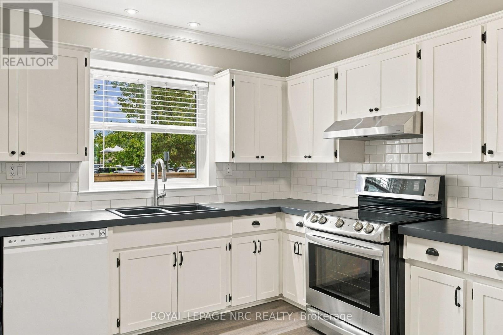 78 Henry Street, St. Catharines, Ontario  L2R 5V2 - Photo 15 - X13813996