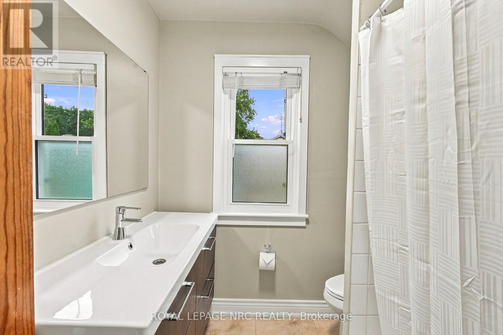 78 Henry Street, St. Catharines, Ontario  L2R 5V2 - Photo 18 - X13813996