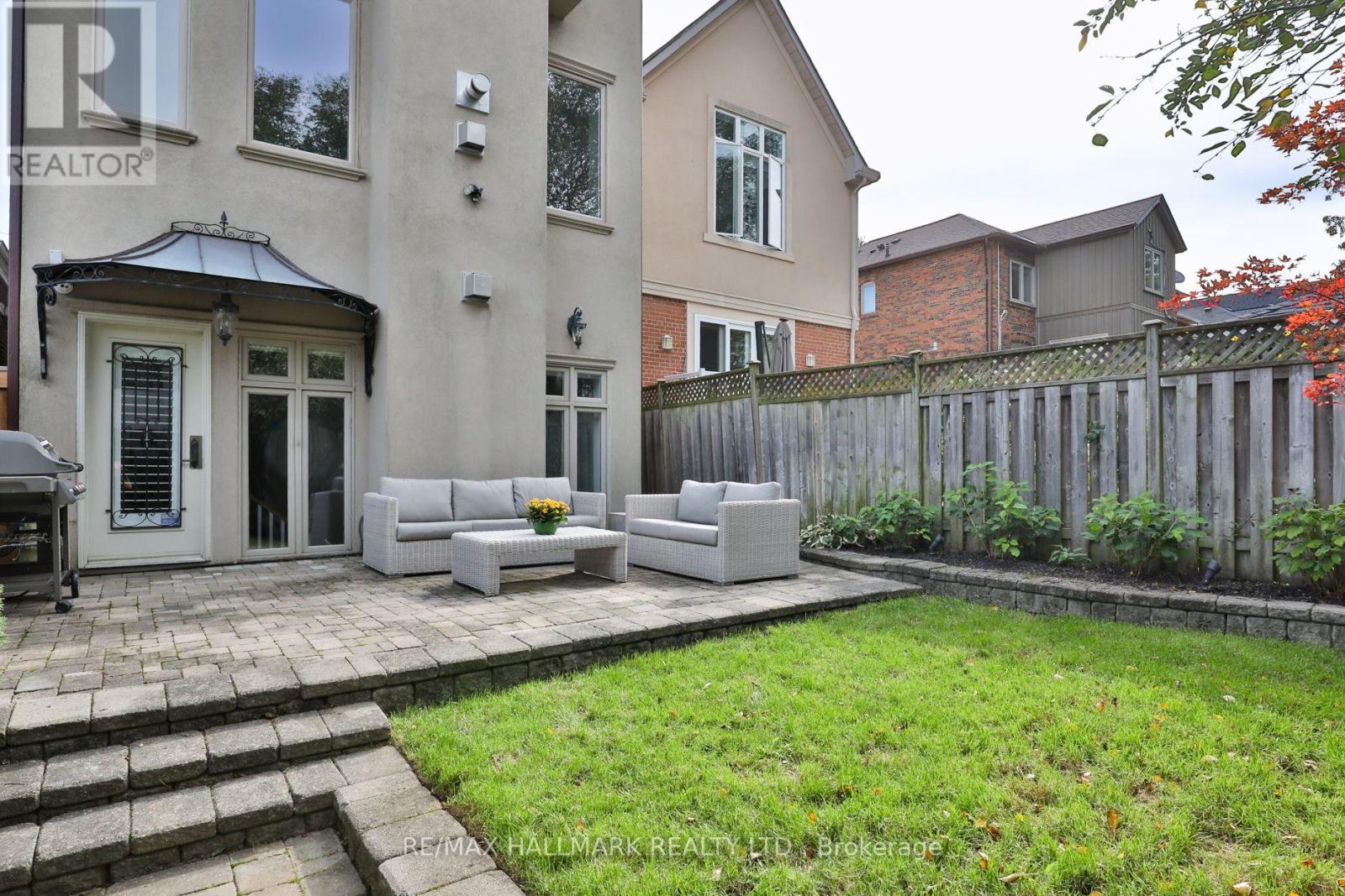 340 St Germain Avenue, Toronto, Ontario  M5M 1W5 - Photo 40 - C13814010