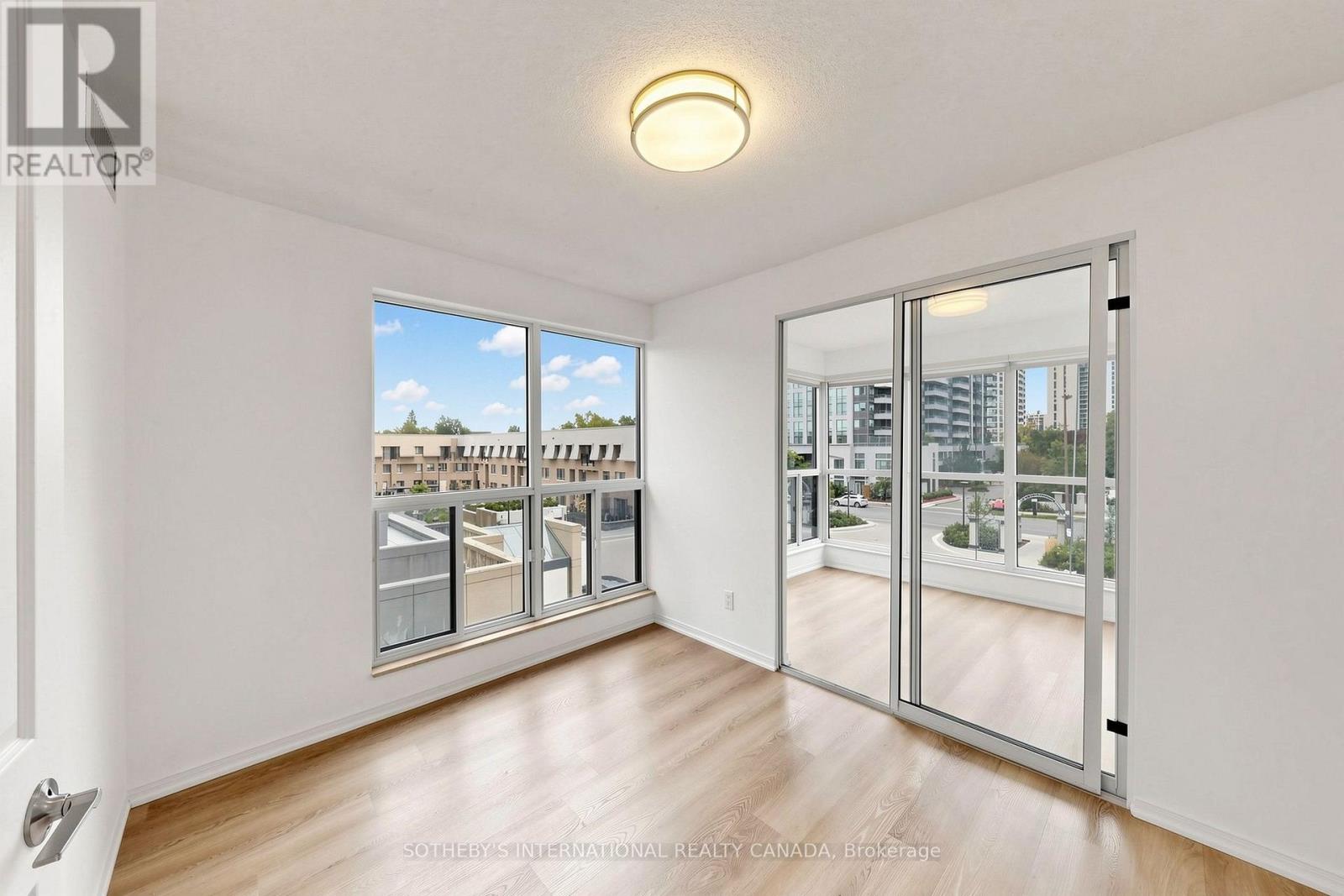 303 - 18 Hollywood Avenue, Toronto, Ontario  M2N 6P5 - Photo 11 - C13814082