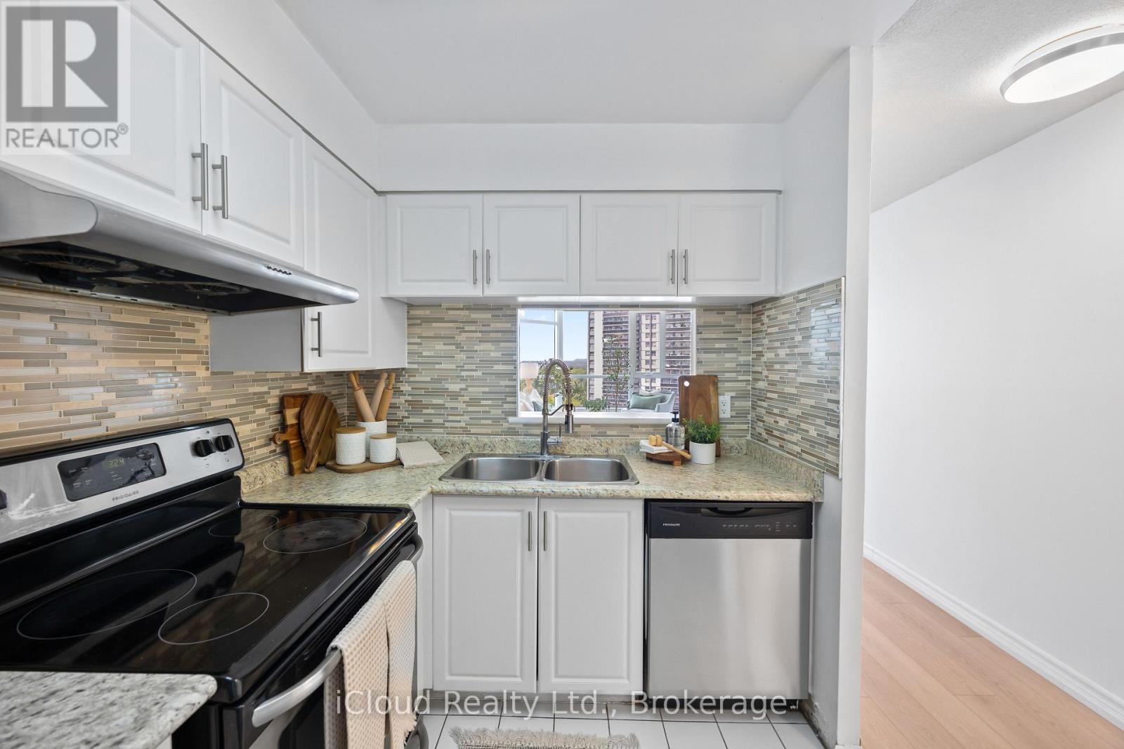 1107 - 3231 Eglinton Avenue E, Toronto, Ontario  M1J 3N5 - Photo 12 - E13813914