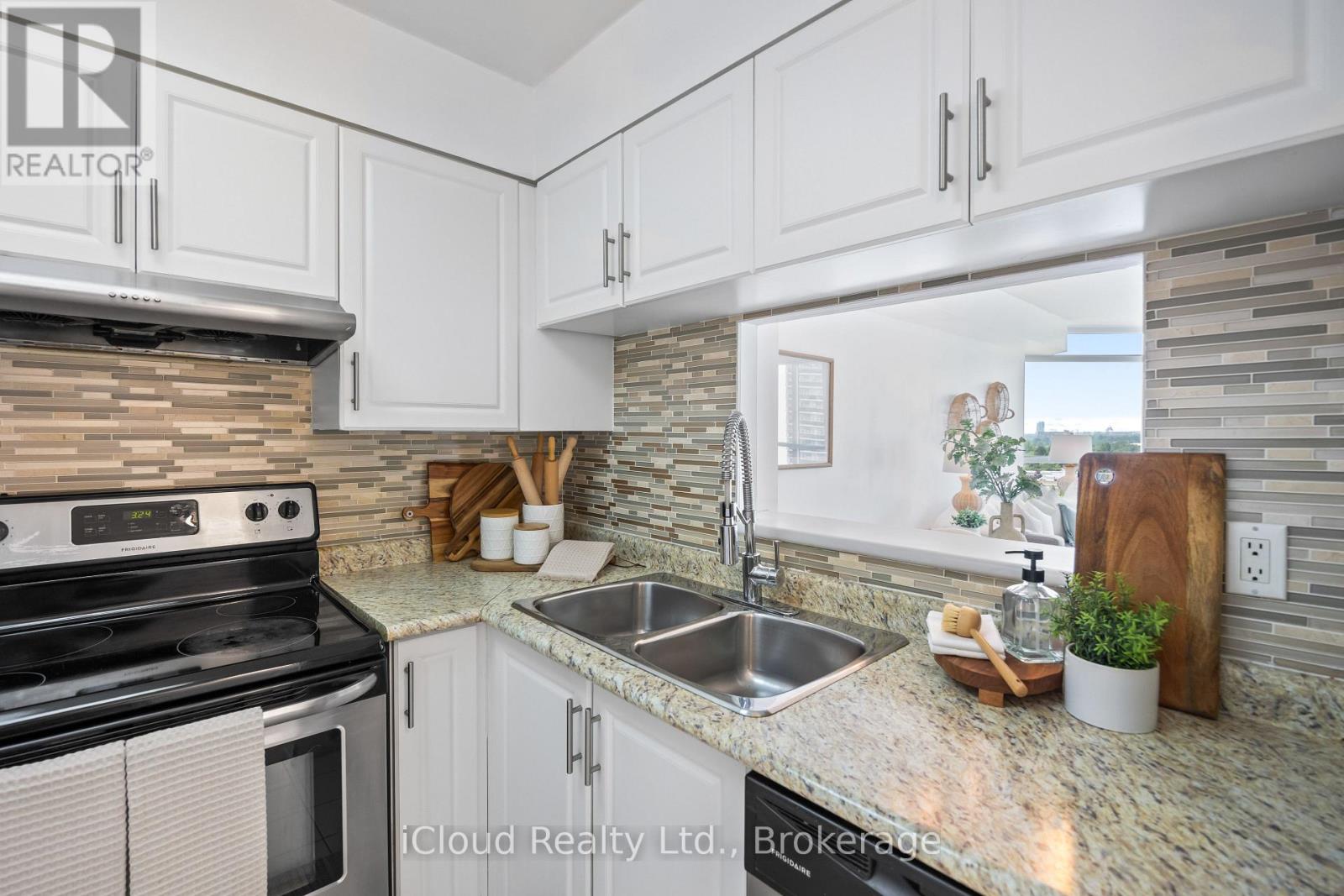 1107 - 3231 Eglinton Avenue E, Toronto, Ontario  M1J 3N5 - Photo 13 - E13813914