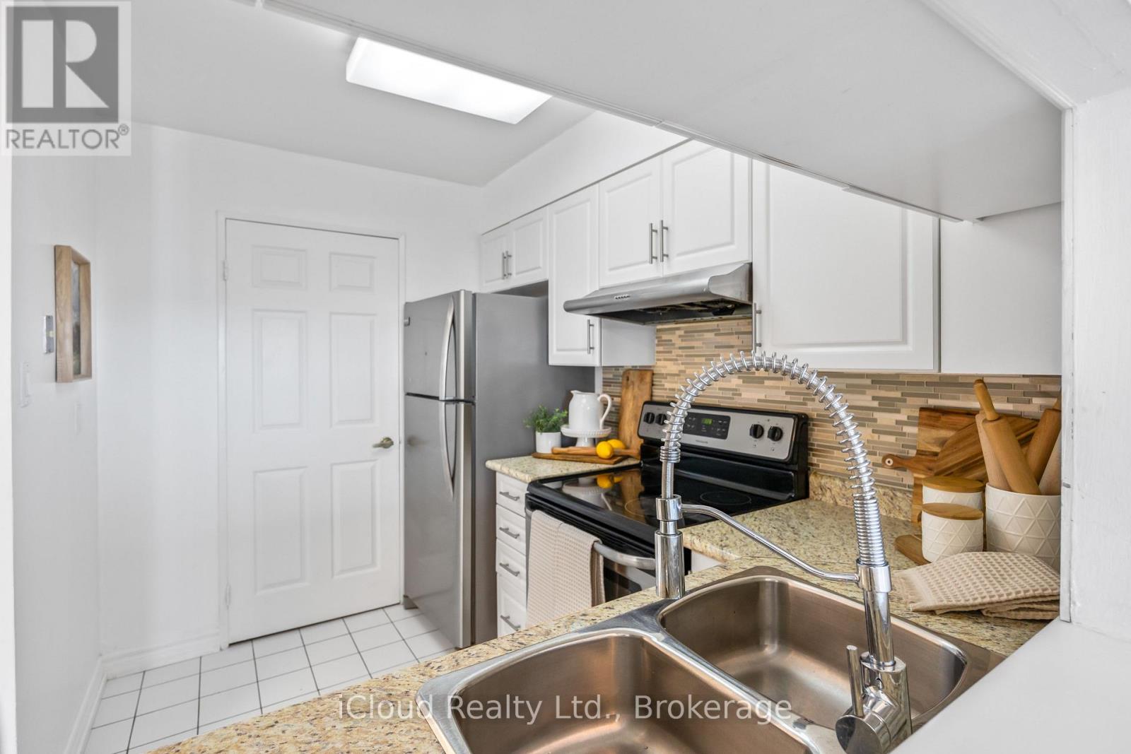 1107 - 3231 Eglinton Avenue E, Toronto, Ontario  M1J 3N5 - Photo 21 - E13813914