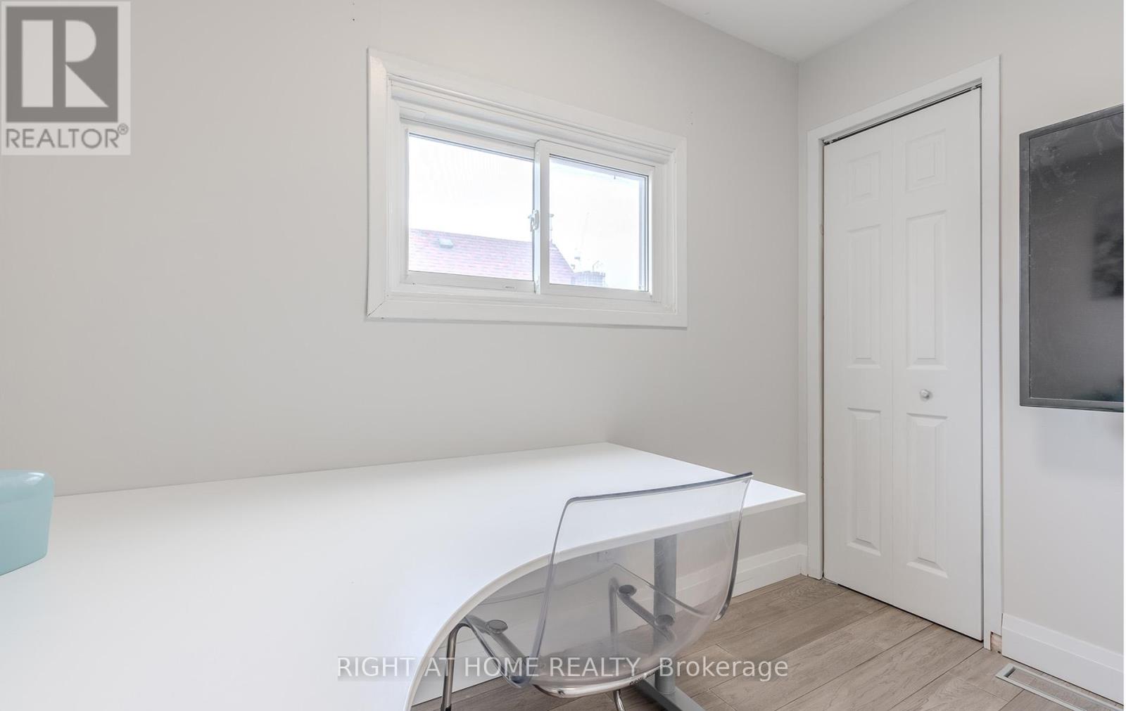 15 Hamstead Avenue, Toronto, Ontario  M4C 2S3 - Photo 23 - E13813930