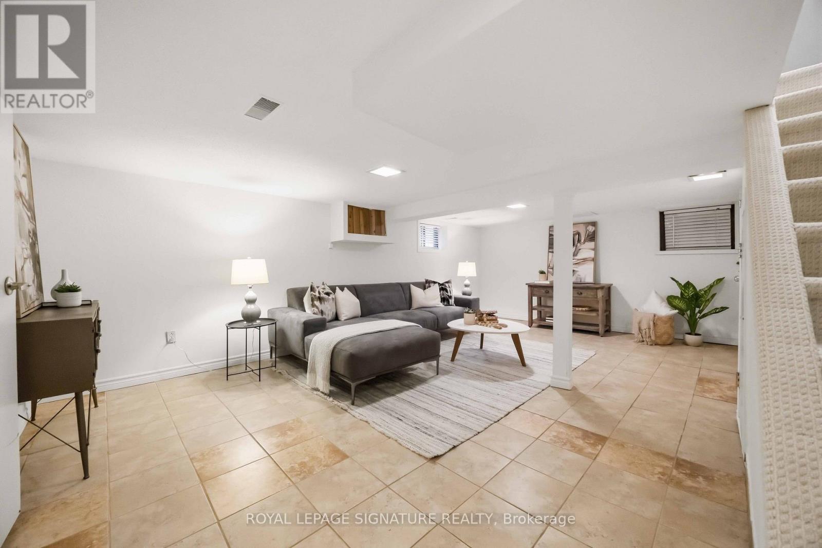 163 Bingham Avenue, Toronto, Ontario  M4E 3R2 - Photo 21 - E13813990