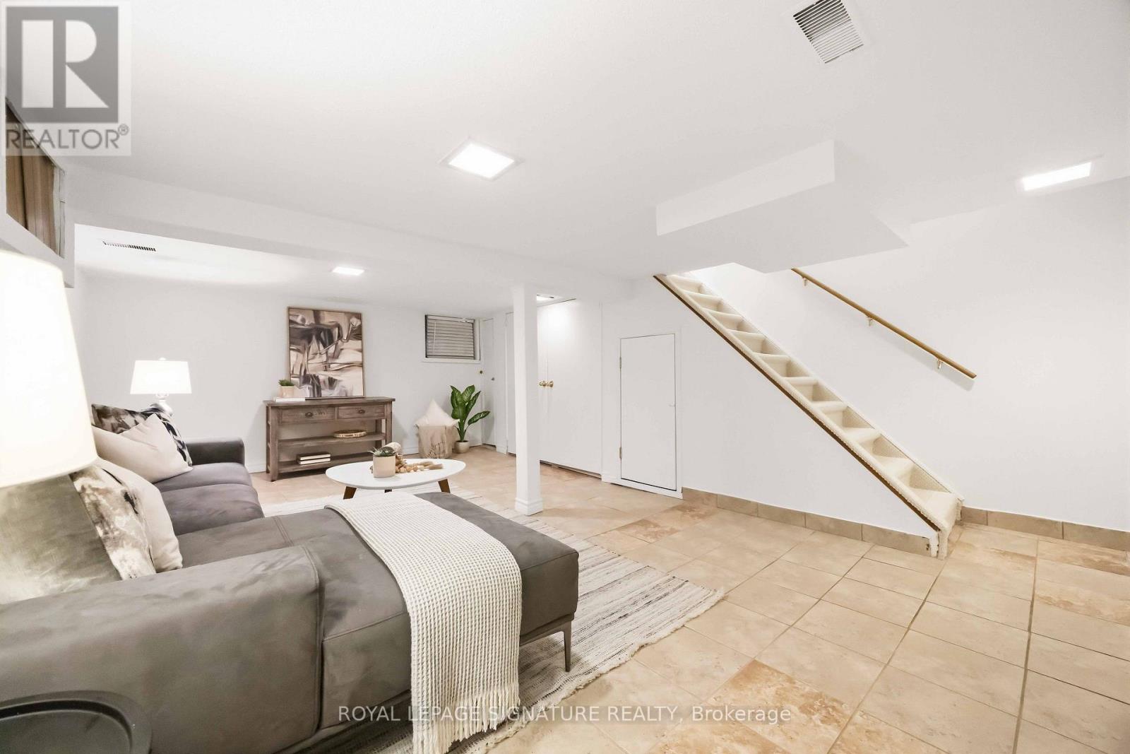 163 Bingham Avenue, Toronto, Ontario  M4E 3R2 - Photo 22 - E13813990