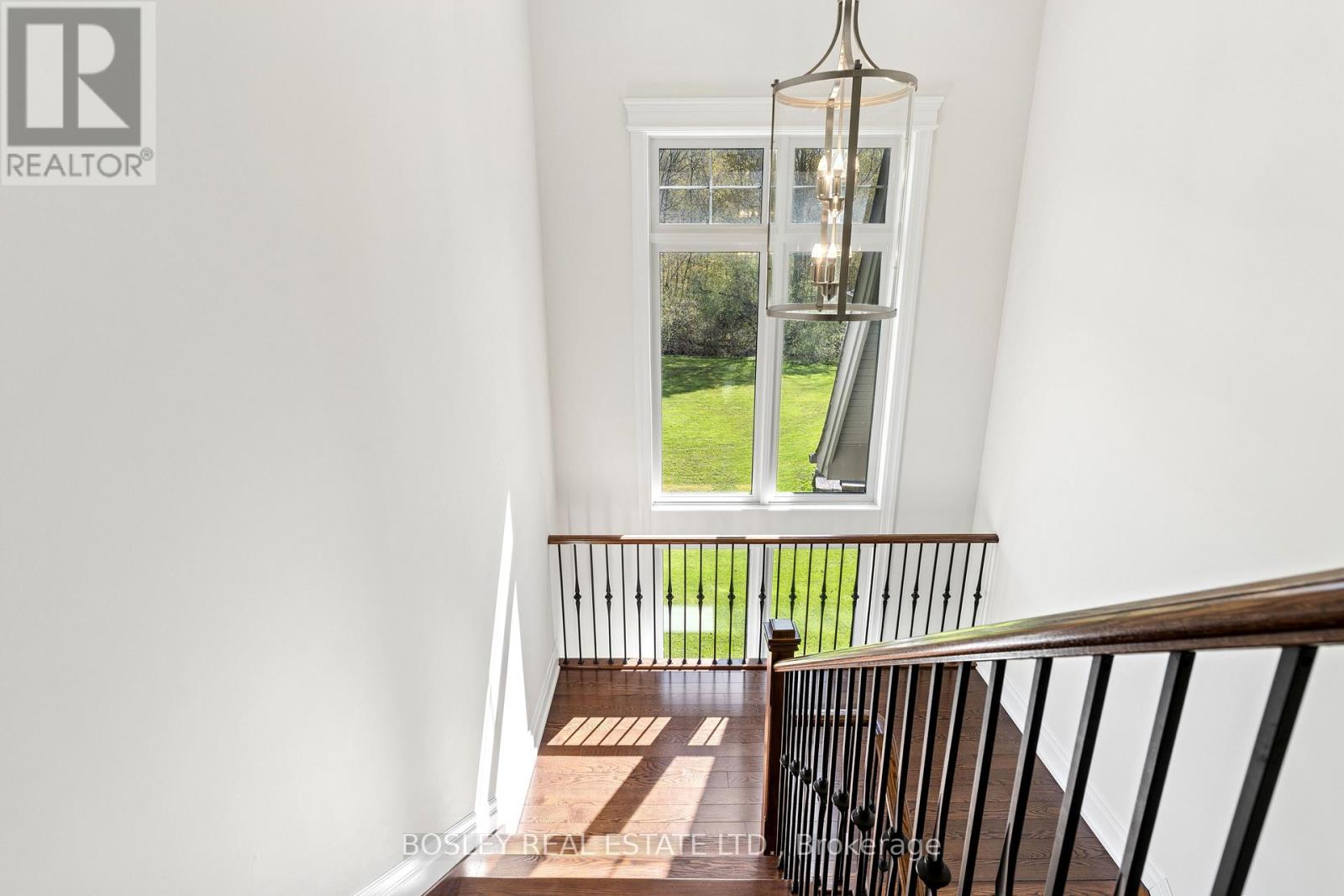 3325 Hollywood Court, Pickering, Ontario  L1X 0A3 - Photo 27 - E13814006