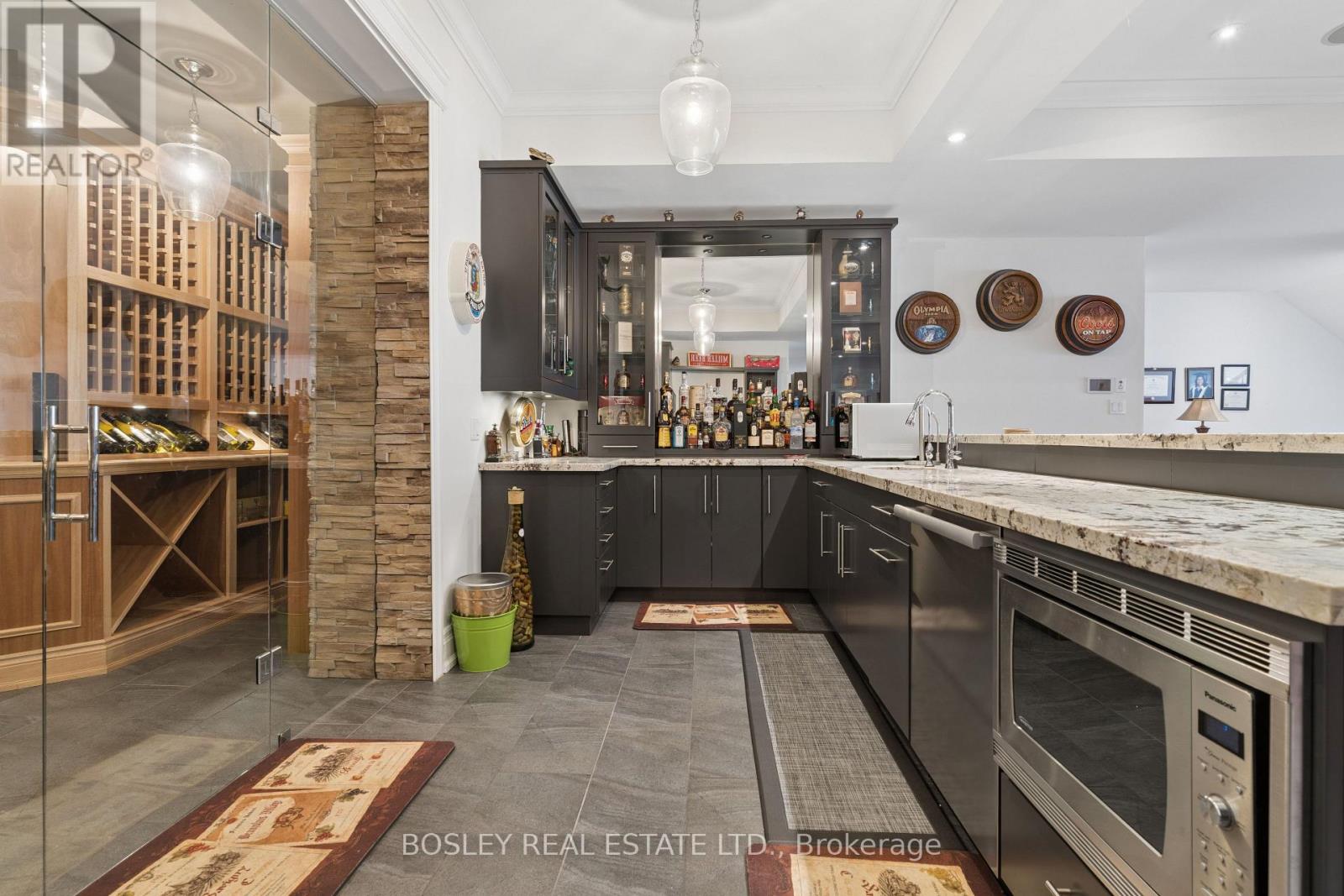3325 Hollywood Court, Pickering, Ontario  L1X 0A3 - Photo 41 - E13814006