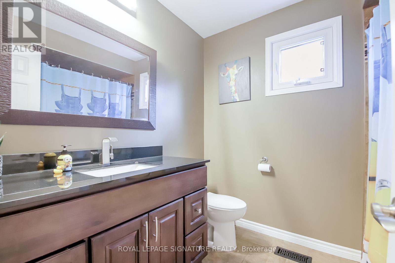 4 Upland Drive, Whitby, Ontario  L1N 8H5 - Photo 32 - E13814130