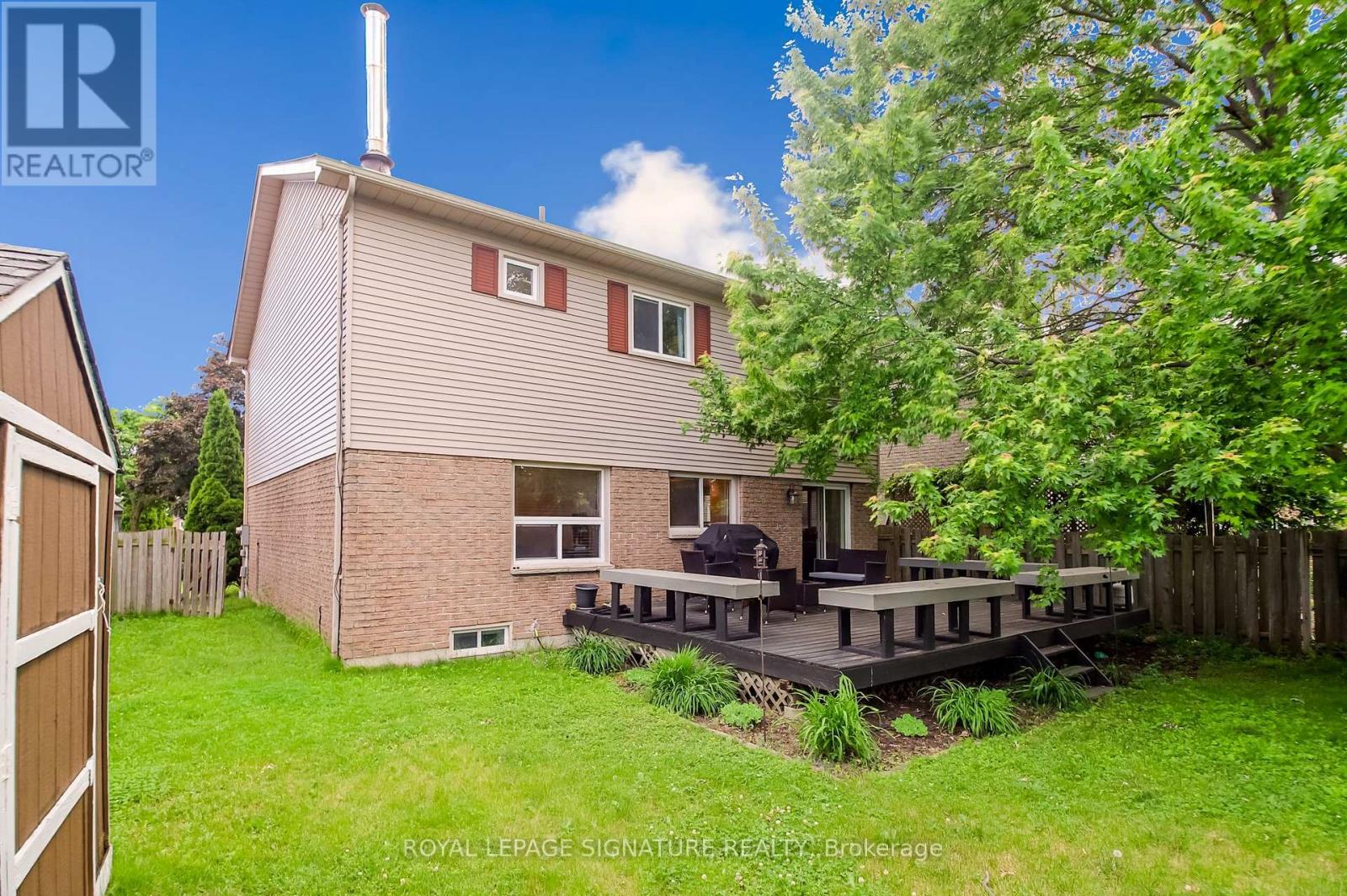 4 Upland Drive, Whitby, Ontario  L1N 8H5 - Photo 5 - E13814130