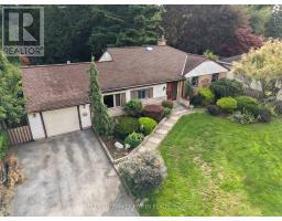 423 PINETREE DRIVE, London North, Ontario
