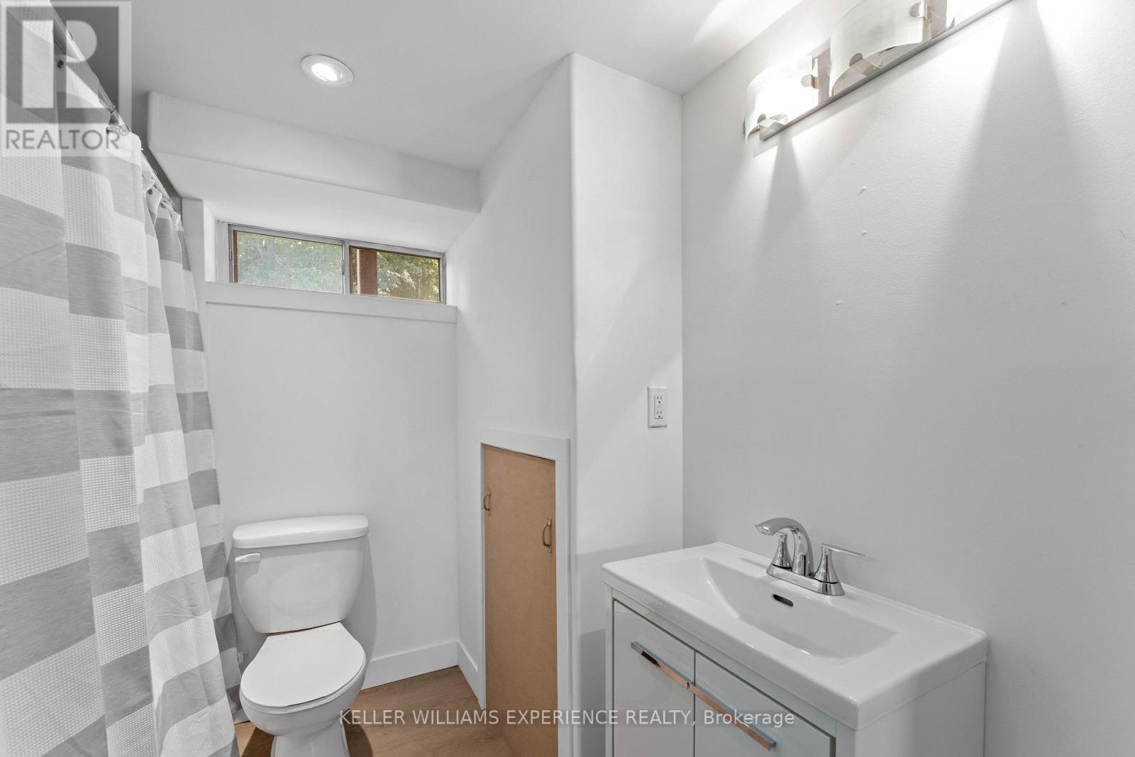 21 Ashburton Crescent, Essa (Angus), Ontario  L0M 1B0 - Photo 22 - N13813938