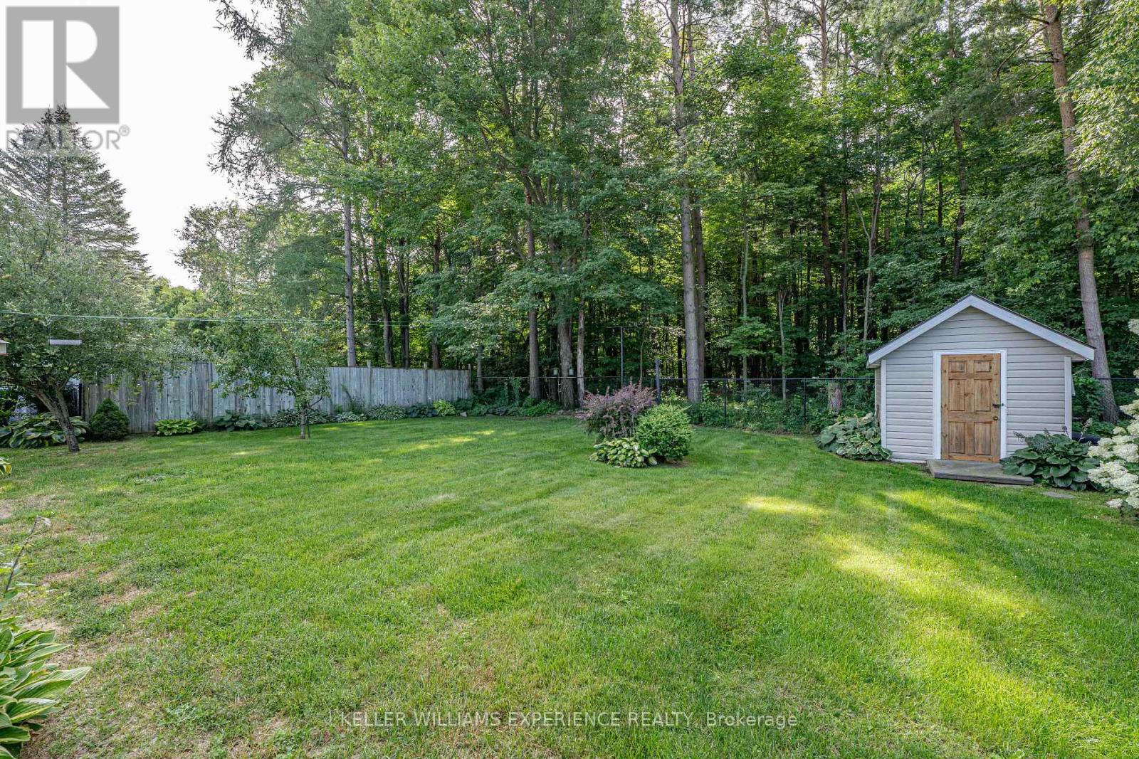 21 Ashburton Crescent, Essa (Angus), Ontario  L0M 1B0 - Photo 30 - N13813938