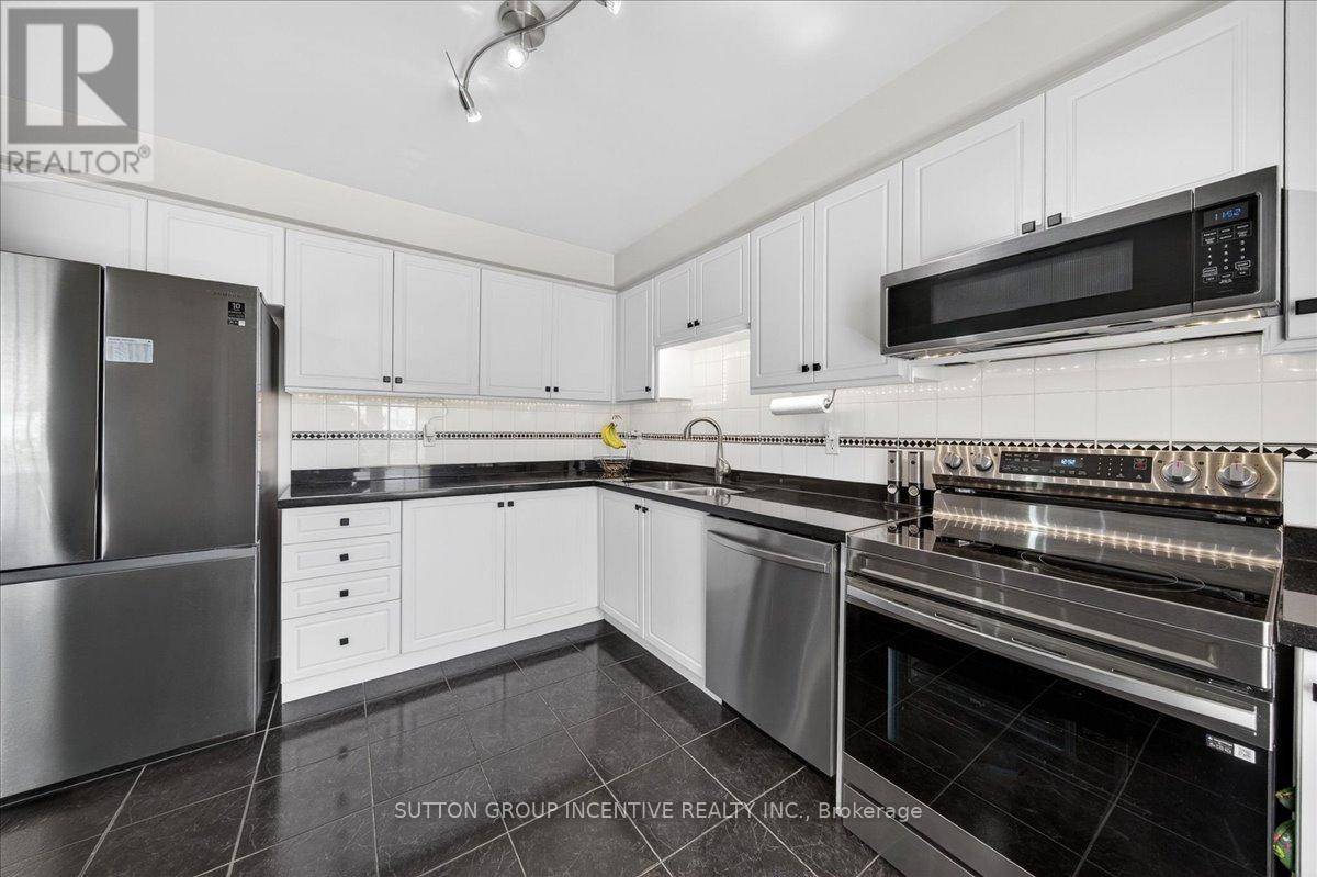 97 Yellowood Circle, Vaughan (Patterson), Ontario  L4J 8M3 - Photo 17 - N13814032