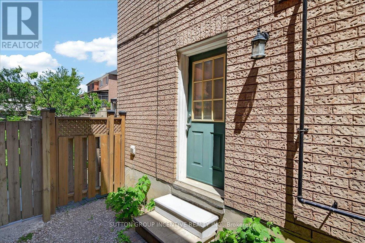 97 Yellowood Circle, Vaughan (Patterson), Ontario  L4J 8M3 - Photo 35 - N13814032