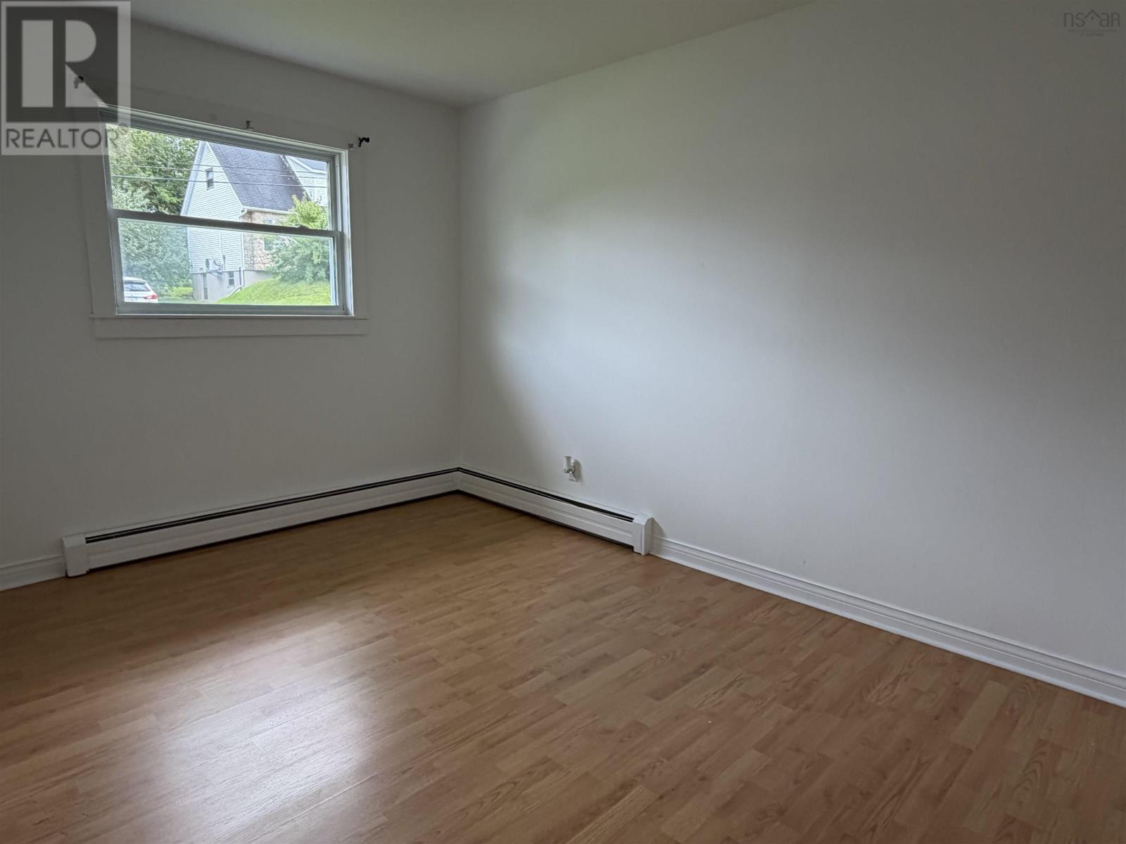 127 Kennedy Avenue, Sydney, Nova Scotia  B1P 3K9 - Photo 11 - 202624016