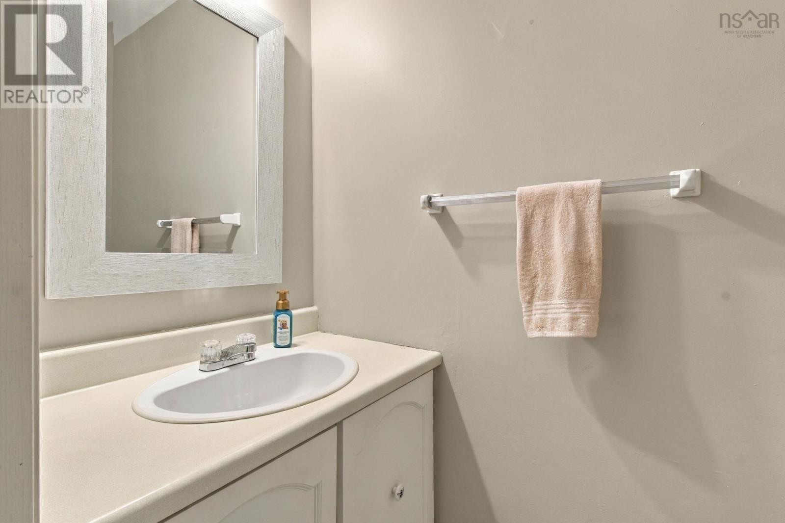 14 Hanover Court, Clayton Park, Nova Scotia  B3M 3K6 - Photo 21 - 202624017
