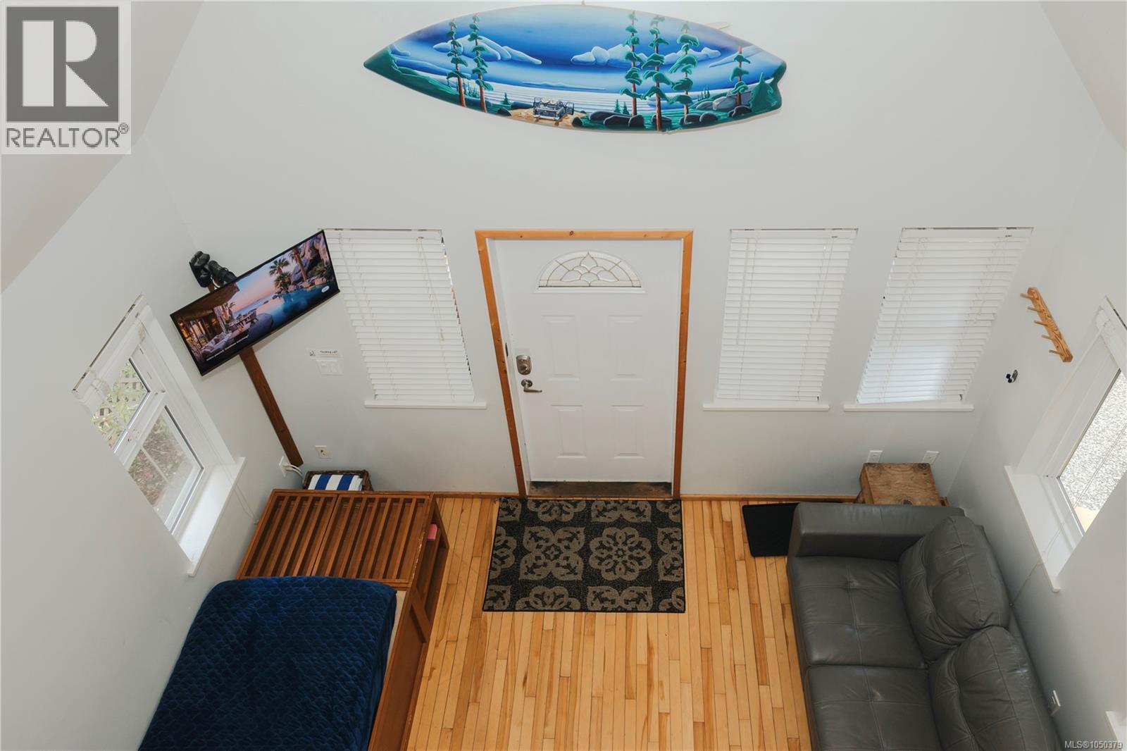 1024 Tyee Terr, Ucluelet, British Columbia  V0R 3A0 - Photo 2 - 1050379