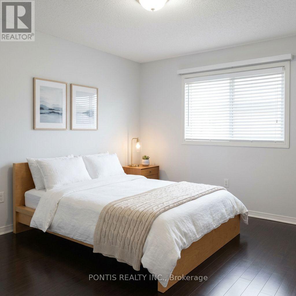 2538 Raglan Court, Mississauga, Ontario  L5M 5L5 - Photo 14 - W13813962
