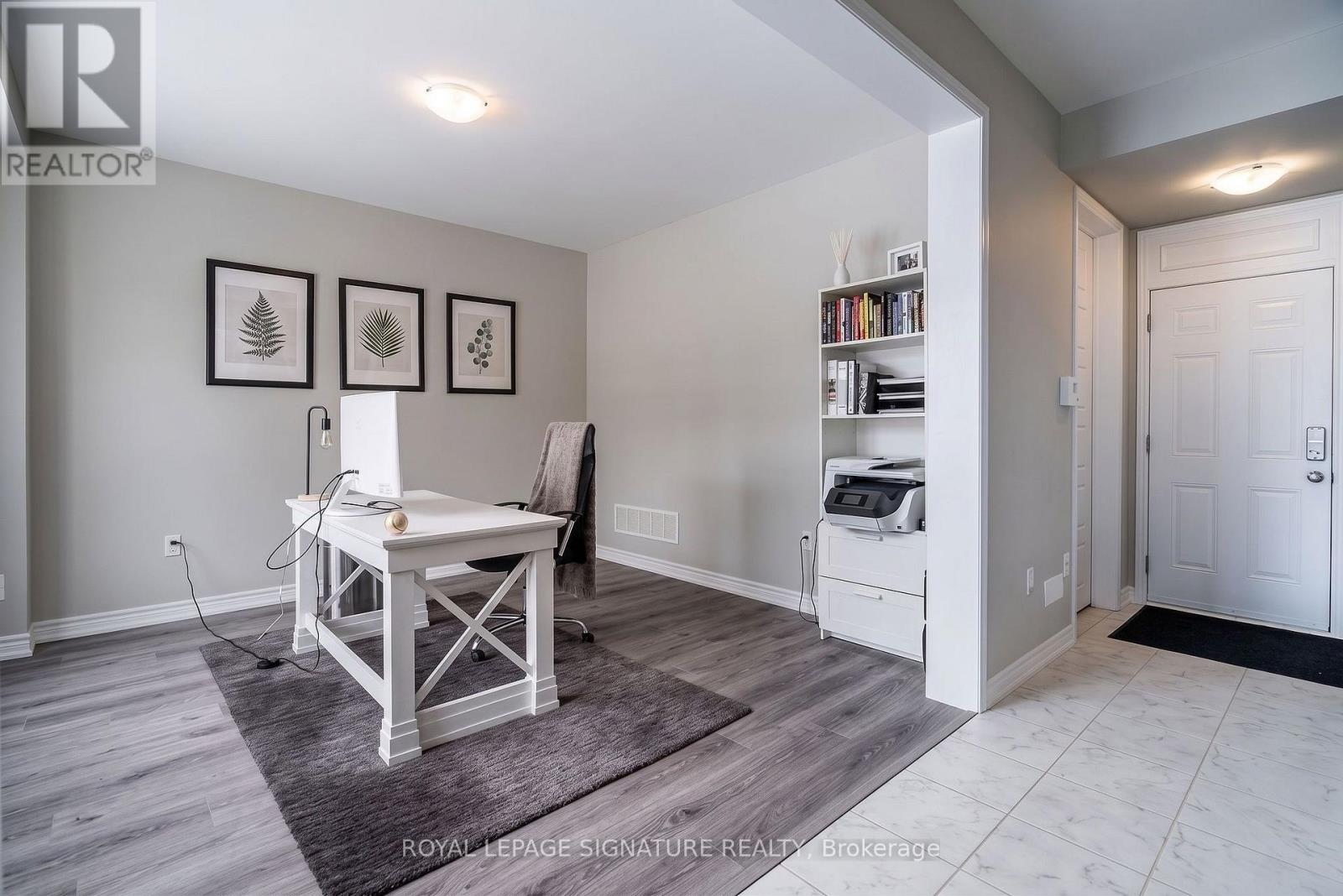 3355 Carding Mill Trail, Oakville, Ontario  L6M 1R7 - Photo 3 - W13814008