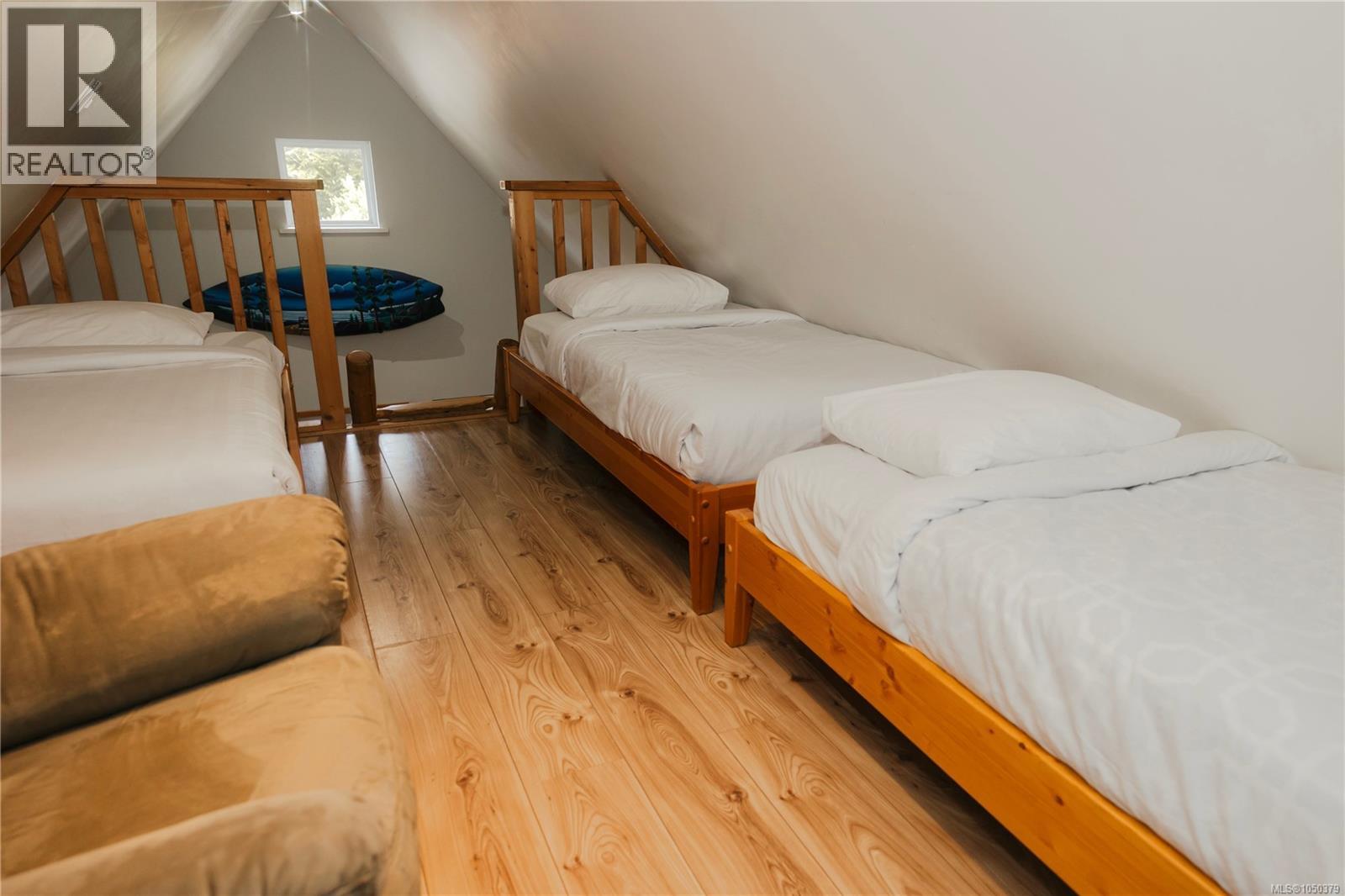 1024 Tyee Terr, Ucluelet, British Columbia  V0R 3A0 - Photo 6 - 1050379