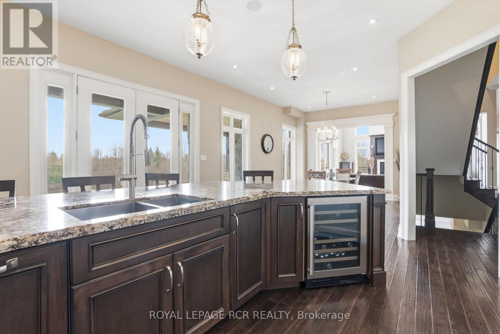 7 Proctor Avenue, Caledon, Ontario  L7E 4E7 - Photo 16 - W13814062