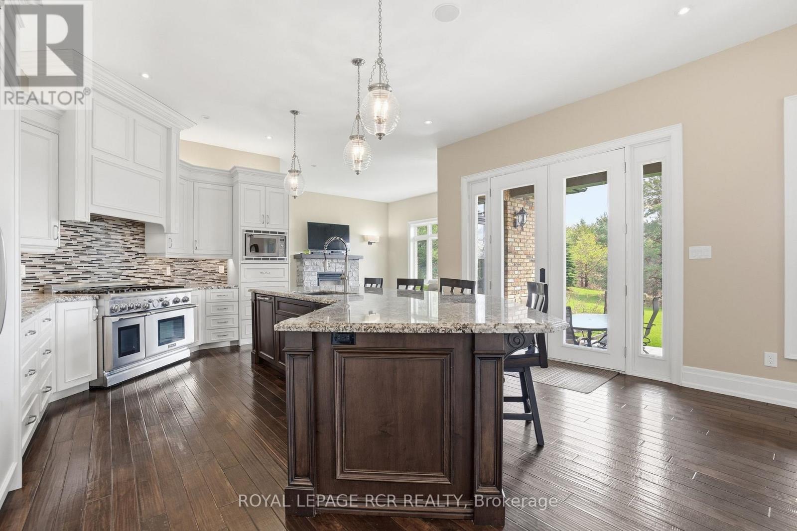 7 Proctor Avenue, Caledon, Ontario  L7E 4E7 - Photo 19 - W13814062