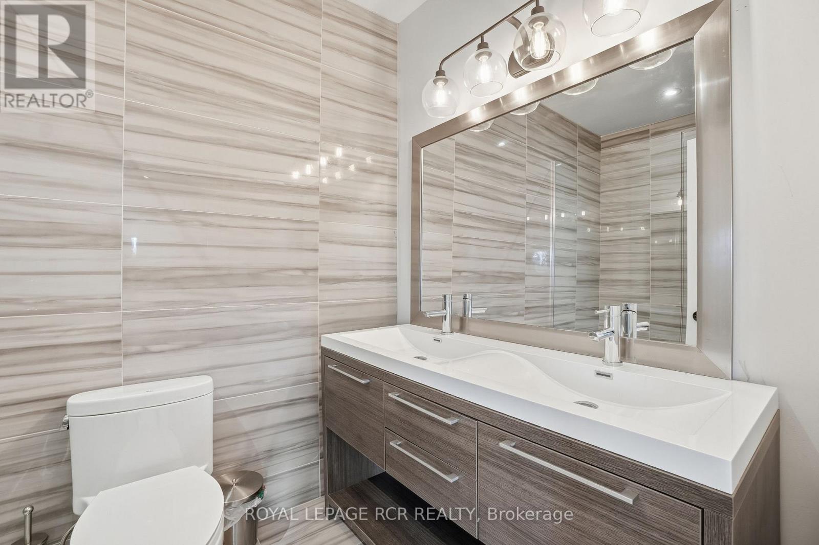 7 Proctor Avenue, Caledon, Ontario  L7E 4E7 - Photo 44 - W13814062