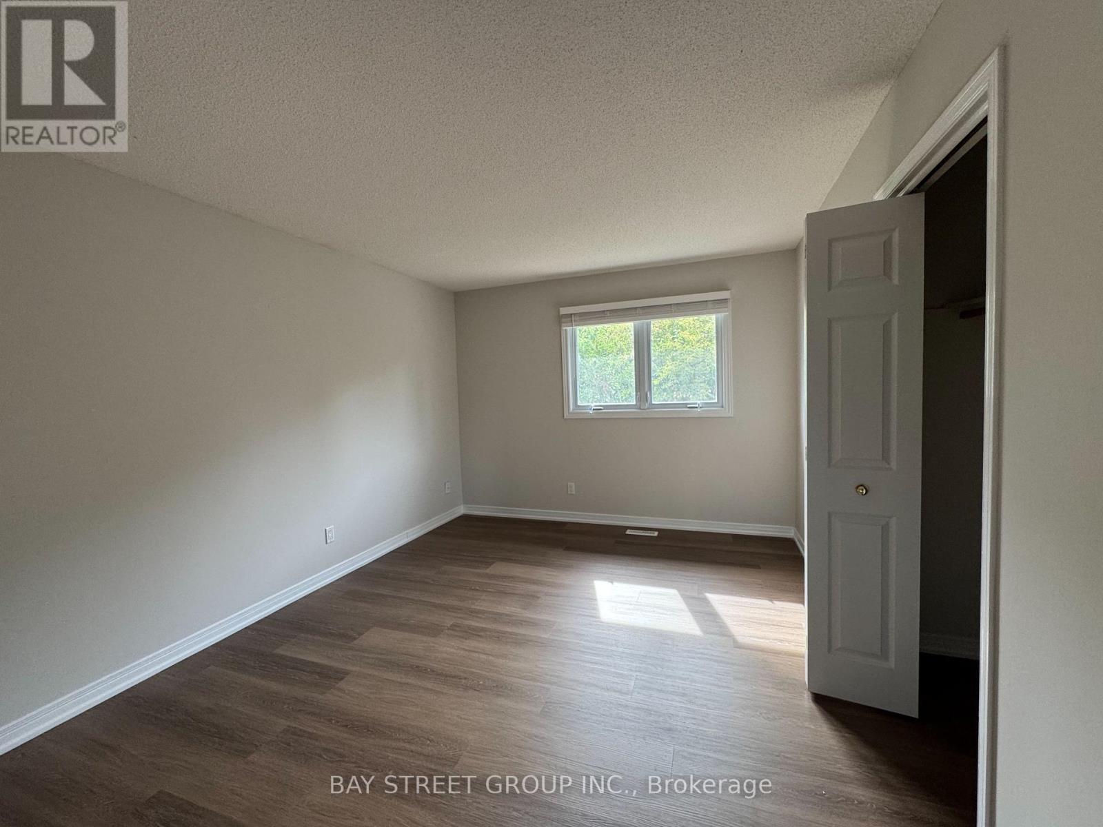 2034 Oxford Avenue, Oakville, Ontario  L6H 4K7 - Photo 15 - W13814074
