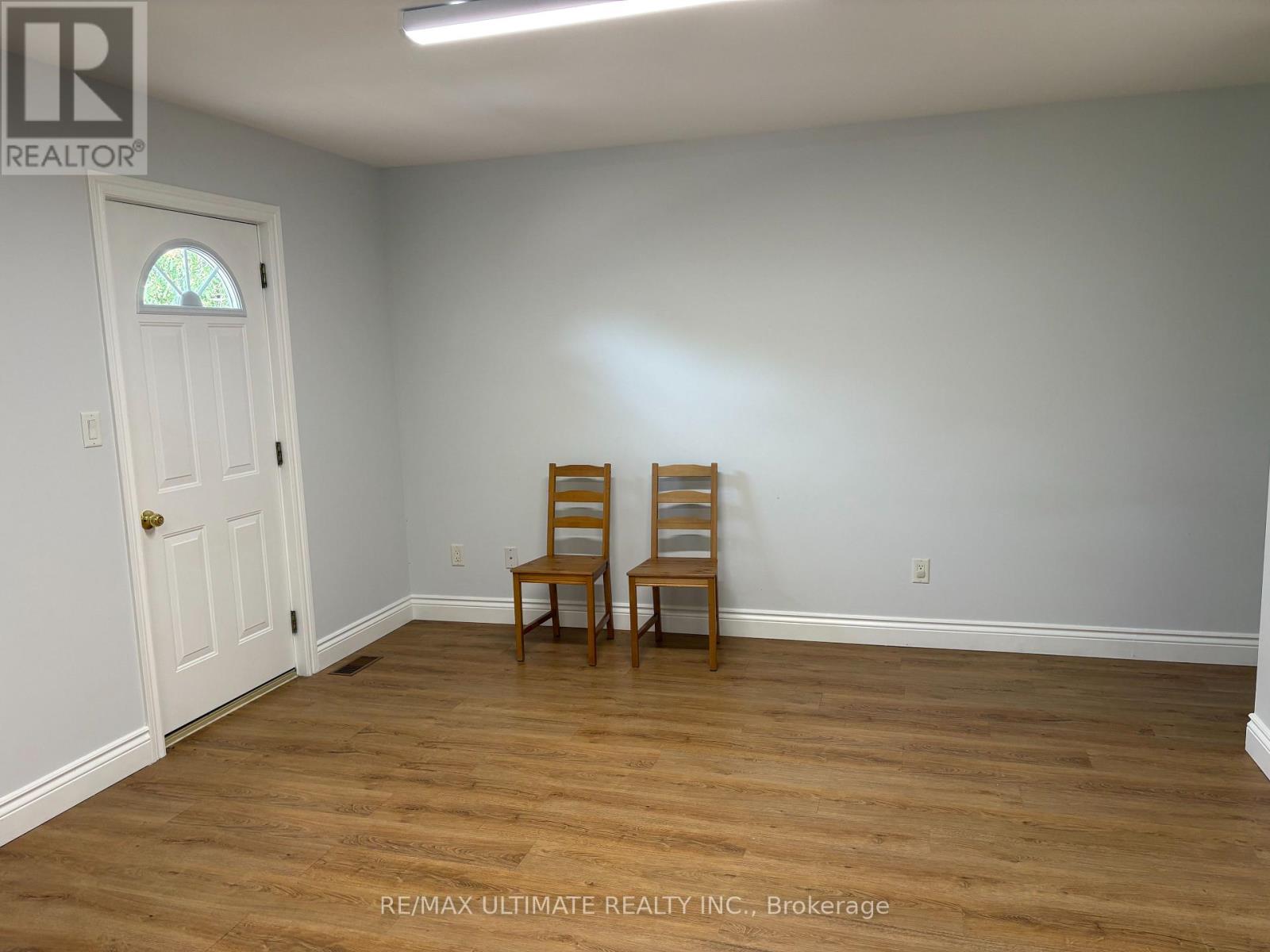 2nd - Back - 80 Cameron Avenue, Toronto, Ontario  M6M 1R3 - Photo 5 - W13814110