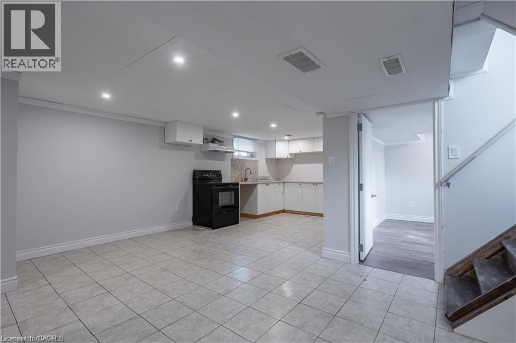 101 Ivon Avenue Unit# Basement, Hamilton, Ontario  L8H 5S5 - Photo 2 - 40863262