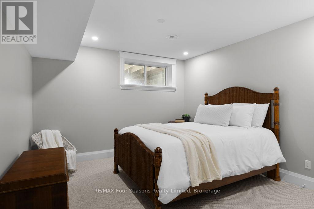8672 County Rd 91 Road, Clearview, Ontario  L0M 1S0 - Photo 40 - S13736848