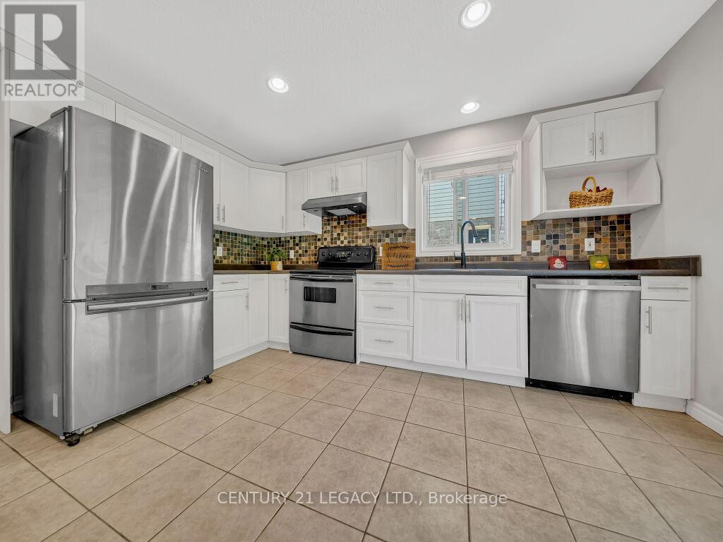 1686 Jubilee Drive, London North, Ontario  N6G 5K5 - Photo 12 - X13814004