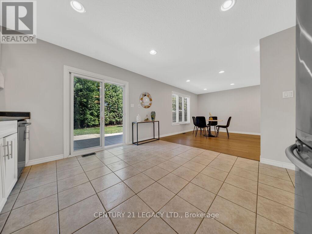 1686 Jubilee Drive, London North, Ontario  N6G 5K5 - Photo 14 - X13814004