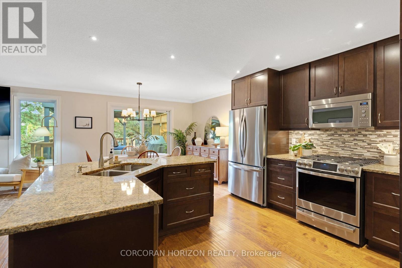 96 Endeavour Drive, Cambridge, Ontario  N3C 4C1 - Photo 20 - X13814034