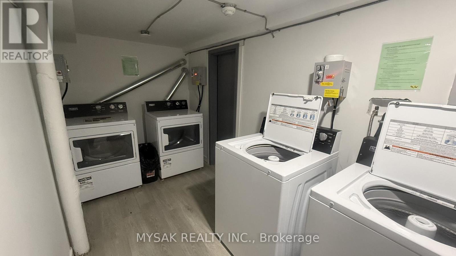 82-84 Welland Avenue, St. Catharines, Ontario  L2R 2N1 - Photo 15 - X13814084