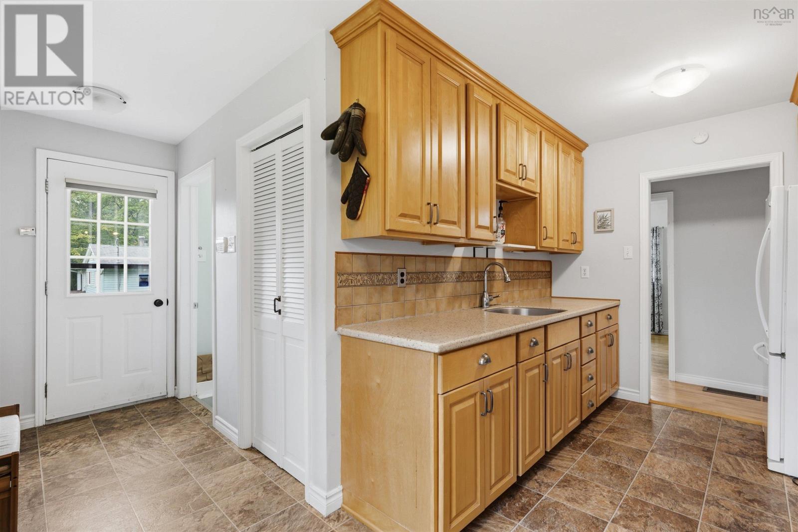 196 Lake Major Road, Westphal, Nova Scotia  B2Z 1B3 - Photo 11 - 202624006