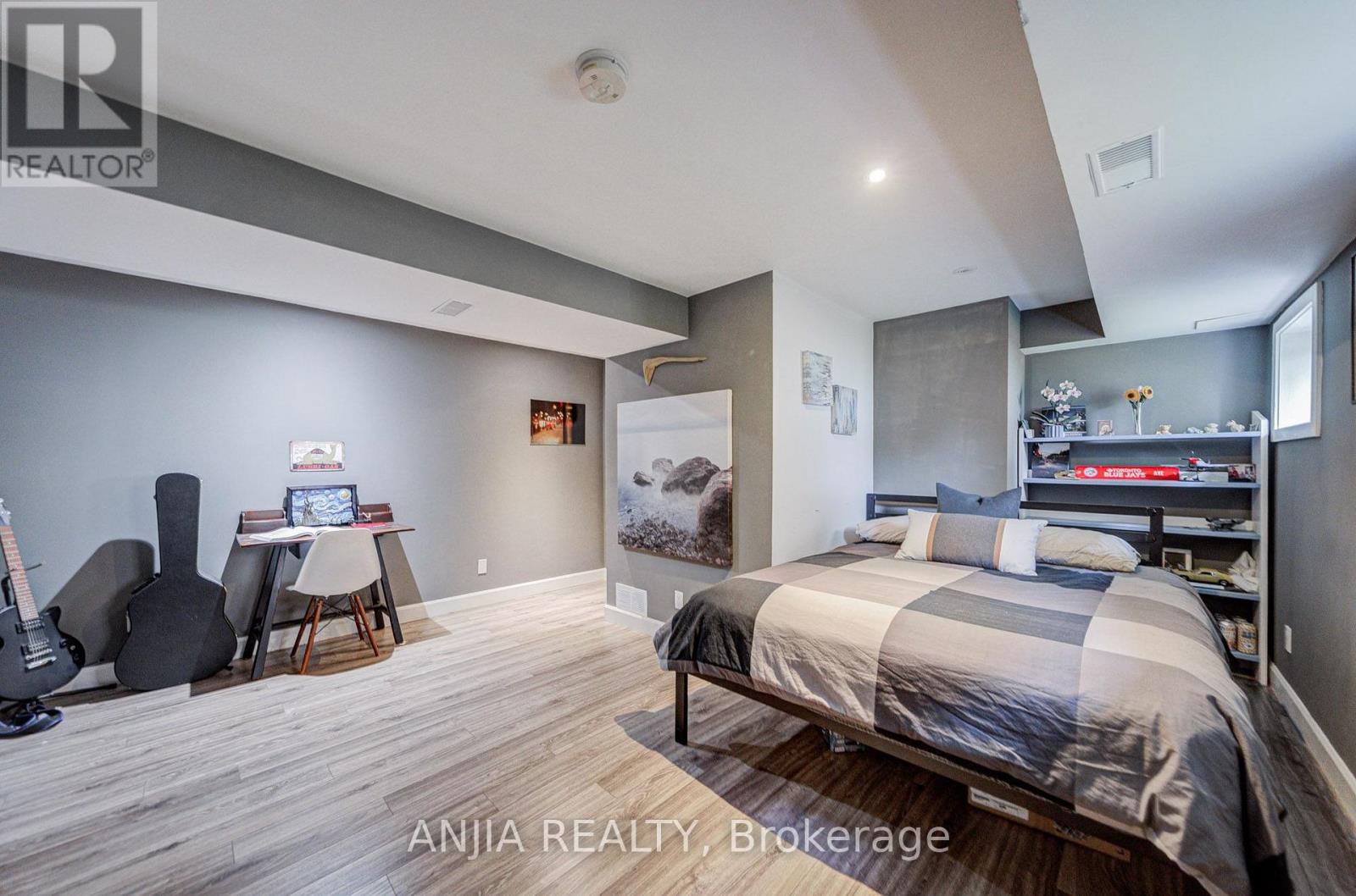91 Manitoba Street, Whitchurch-Stouffville, Ontario  L4A 4T3 - Photo 34 - N13796304