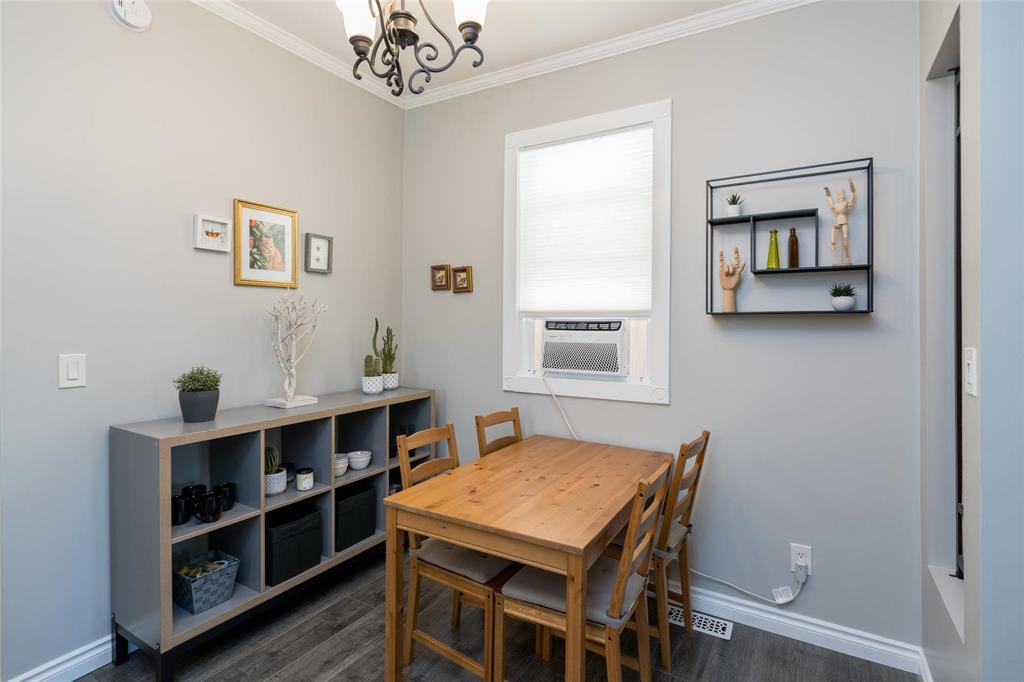 1904 Bannatyne Avenue W, Winnipeg, Manitoba  R2R 0B3 - Photo 15 - 202623779