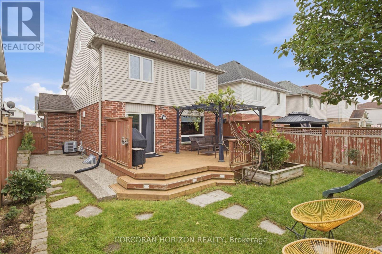 356 Newport Drive, Cambridge, Ontario  N3H 5S7 - Photo 31 - X13813948