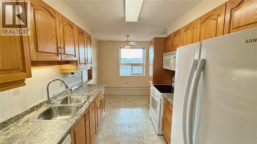 5 Mill Pond Court Unit# 604, Simcoe, Ontario  N3Y 5J6 - Photo 8 - 40865495