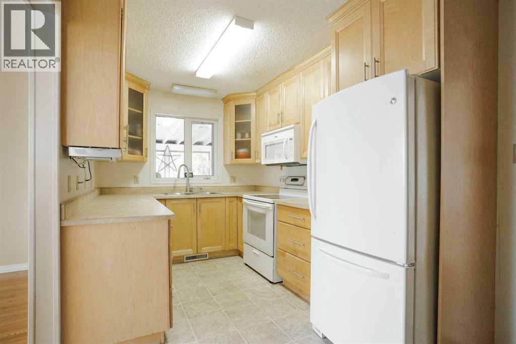 307 Cochrane Crescent, Fort Mcmurray, Alberta  T9K 1J2 - Photo 17 - A2346617