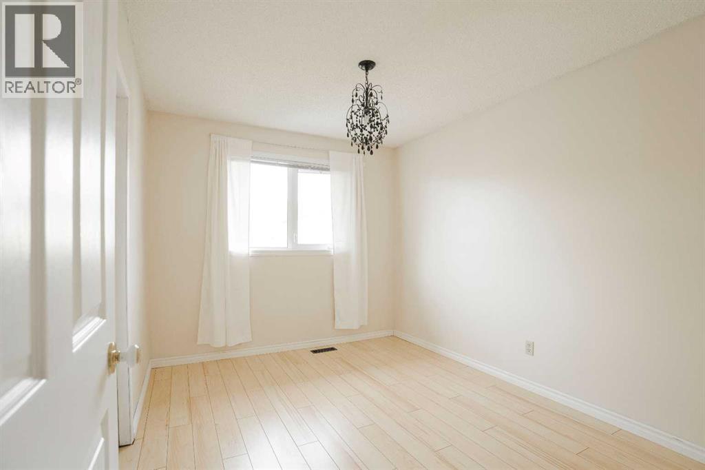 307 Cochrane Crescent, Fort Mcmurray, Alberta  T9K 1J2 - Photo 20 - A2346617