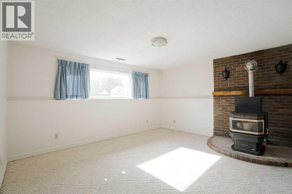 307 Cochrane Crescent, Fort Mcmurray, Alberta  T9K 1J2 - Photo 27 - A2346617