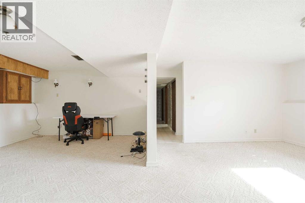 307 Cochrane Crescent, Fort Mcmurray, Alberta  T9K 1J2 - Photo 33 - A2346617