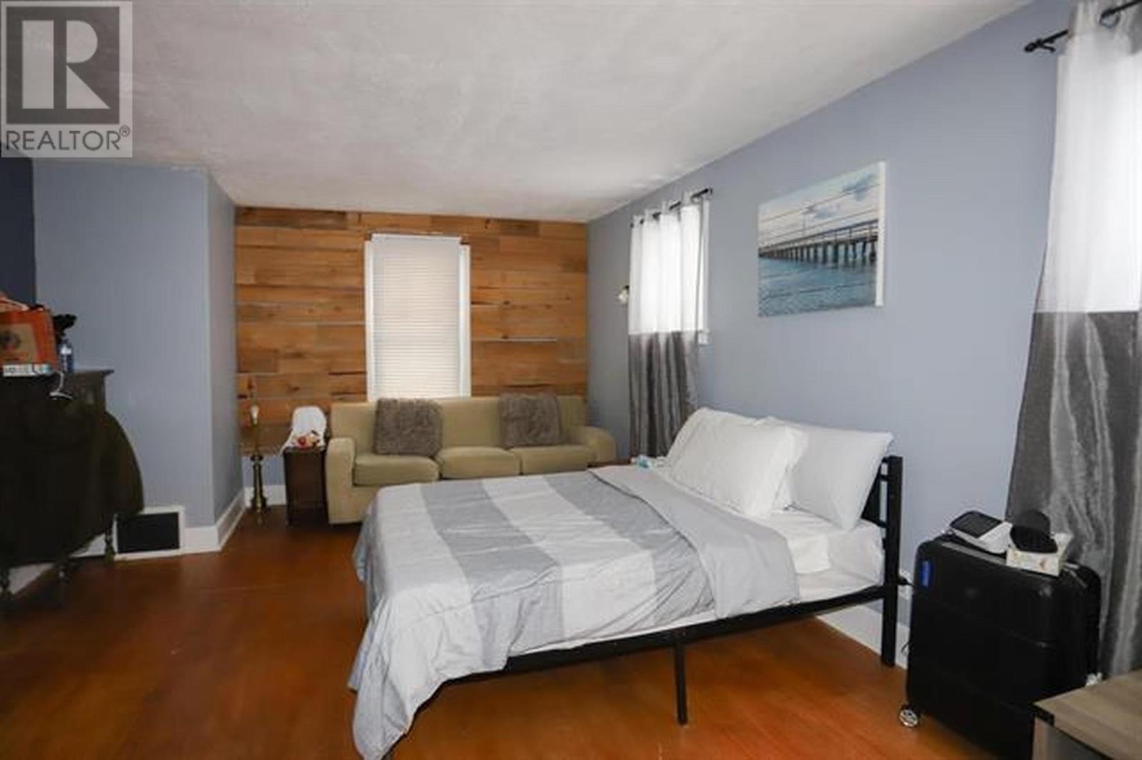 240 Huron St, Sault Ste. Marie, Ontario  P6A 1R5 - Photo 11 - SM262628