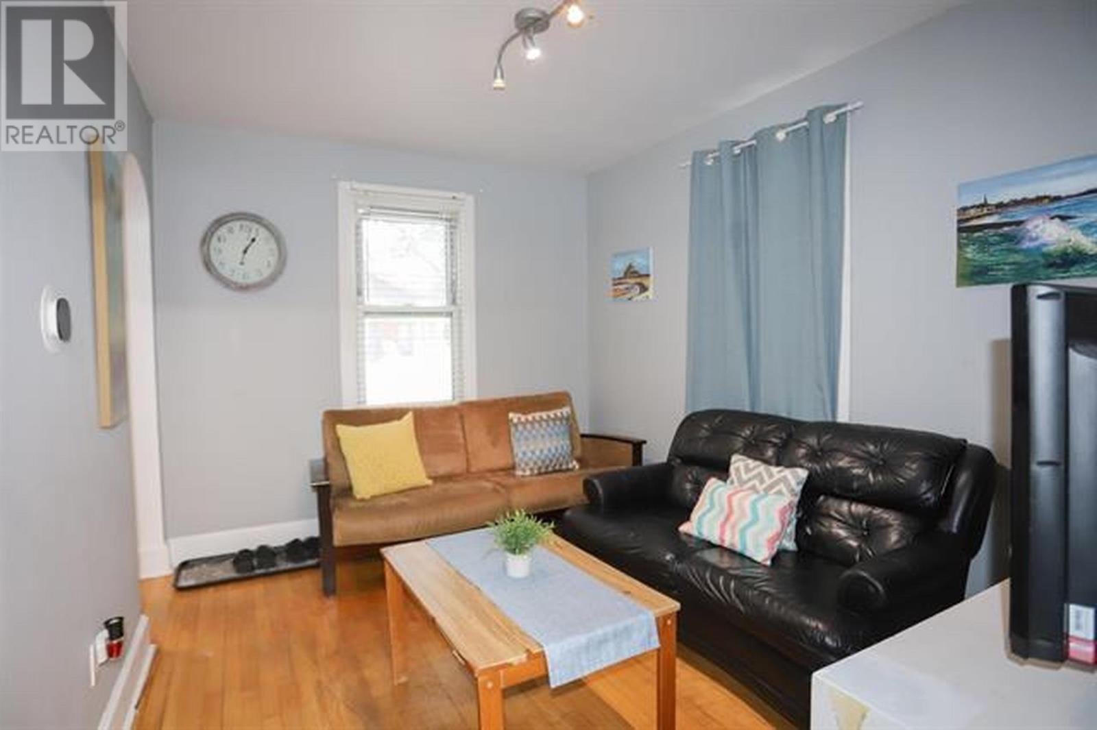 240 Huron St, Sault Ste. Marie, Ontario  P6A 1R5 - Photo 6 - SM262628