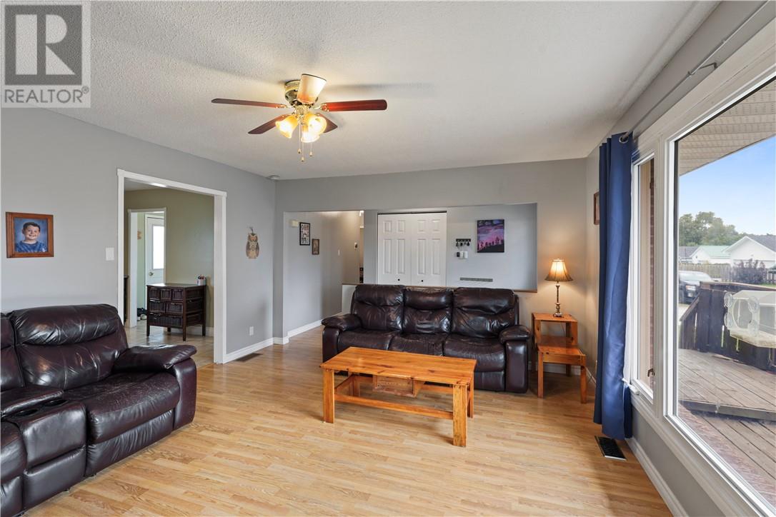 428 Wood Street, Espanola, Ontario  P5E 1M4 - Photo 11 - 2130517